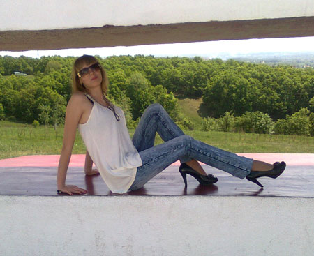 hot_girl_online - kievukrainegirls.com